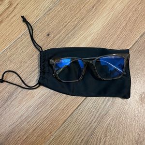 Diff Eyewear Finn Tortoise blue light glasses